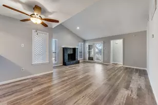 2835 Keller Springs, Carrollton, TX 75006 - Photo 7