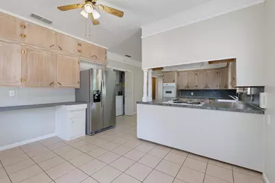 2301 S 6th Street, Abilene, TX 79605 - Photo 13