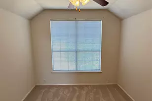 1740 Hidden Brook Dr, Grand Prairie, TX 75050 - Photo 21