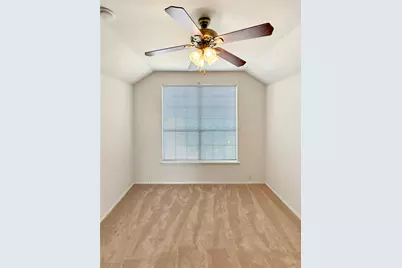 1740 Hidden Brook Drive, Grand Prairie, TX 75050 - Photo 21