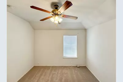 1740 Hidden Brook Drive, Grand Prairie, TX 75050 - Photo 19