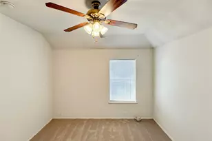 1740 Hidden Brook Dr, Grand Prairie, TX 75050 - Photo 19
