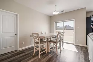 1048 Waverly Dr, Van Alstyne, TX 75495 - Photo 13