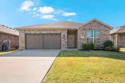 1048 Waverly Drive, Van Alstyne, TX 75495 - Photo 1