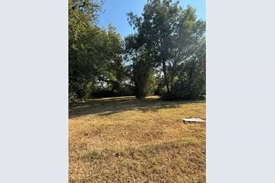 720 Mill Street, Gainesville, TX 76240 - Photo 3