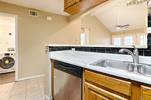 13219 Emily Rd, Dallas, TX 75240 - Photo 9