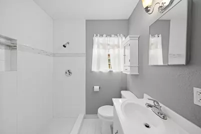 3324 W Clarendon Drive, Dallas, TX 75211 - Photo 5