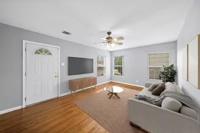 3324 W Clarendon Drive, Dallas, TX 75211 - Photo 3