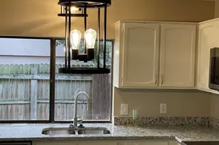 2008 Loma Verde Dr, Bedford, TX 76021 - Photo 9