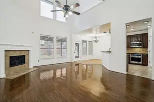 7207 Canary Ln, Sachse, TX 75048 - Photo 5