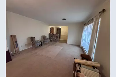 806 Sharpshire Street, Grand Prairie, TX 75050 - Photo 11