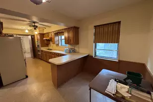 806 Sharpshire St, Grand Prairie, TX 75050 - Photo 17