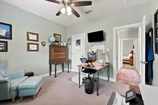 603 E Burks St, Pilot Point, TX 76258 - Photo 21