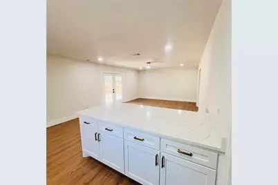 327 E Center Street, Duncanville, TX 75116 - Photo 11