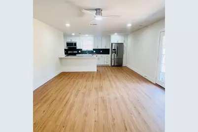 327 E Center Street, Duncanville, TX 75116 - Photo 7