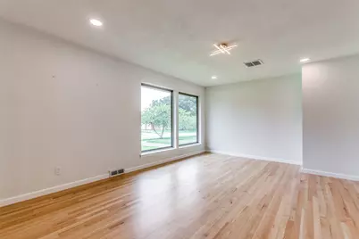 3517 Woodleigh Drive, Dallas, TX 75229 - Photo 7