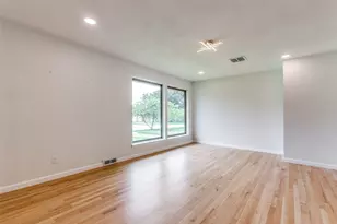 3517 Woodleigh Dr, Dallas, TX 75229 - Photo 7