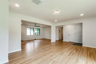 3517 Woodleigh Dr, Dallas, TX 75229 - Photo 5