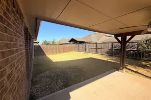 328 Burr Ln, Fate, TX 75189 - Photo 13