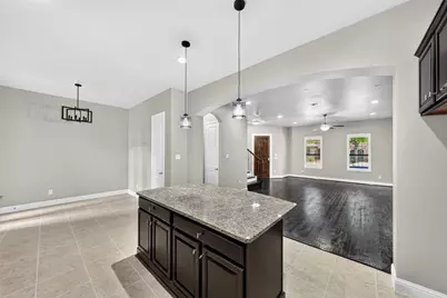 8607 Calvin Road, Irving, TX 75063 - Photo 17