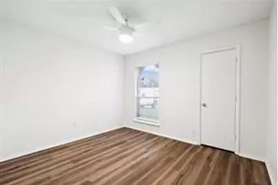 237 Volunteer Drive, Arlington, TX 76014 - Photo 11
