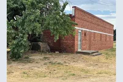 201 E Crockett Street, Gordon, TX 76066 - Photo 13