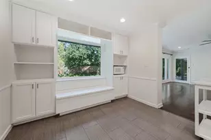 10131 Pensive Dr, Dallas, TX 75229 - Photo 9
