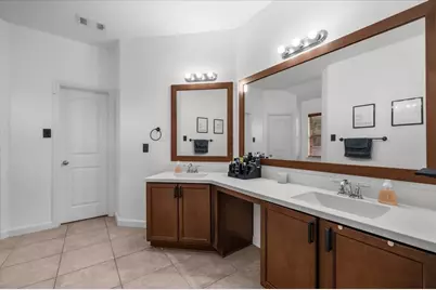 2909 Merry View Lane, Fort Worth, TX 76120 - Photo 25