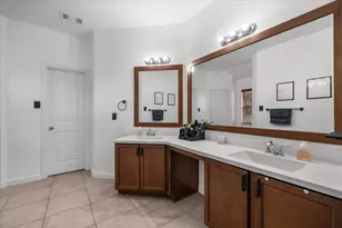 2909 Merry View Ln, Fort Worth, TX 76120 - Photo 25