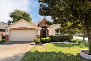 6633 Chalk River Dr, Fort Worth, TX 76179 - Photo 3