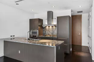 2900 McKinnon St, Dallas, TX 75201 - Photo 1