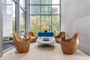 2900 McKinnon St, Dallas, TX 75201 - Photo 9
