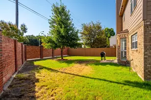8120 Tavaros Dr, Plano, TX 75024 - Photo 37