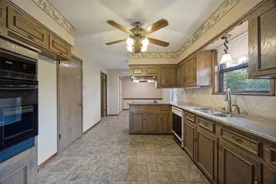 813 Brookhurst Drive, Richardson, TX 75080 - Photo 11