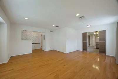 813 Brookhurst Drive, Richardson, TX 75080 - Photo 5