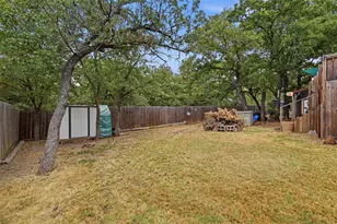 3717 Woodview Dr, Joshua, TX 76058 - Photo 37
