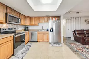 527 Towne House Ln, Richardson, TX 75081 - Photo 9