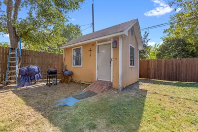 1001 S 5th Street, Garland, TX 75040 - Photo 13