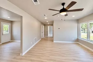6614 Bridges Ave, Richland Hills, TX 76118 - Photo 3