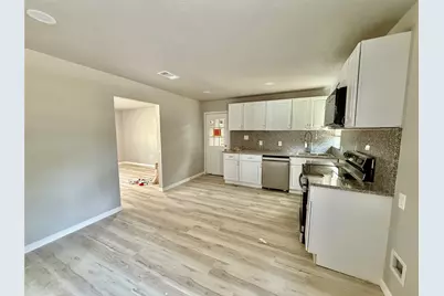 6614 Bridges Avenue, Richland Hills, TX 76118 - Photo 7