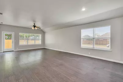 221 Bear Trail, Waxahachie, TX 75165 - Photo 13
