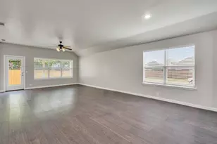 221 Bear Trail, Waxahachie, TX 75165 - Photo 13