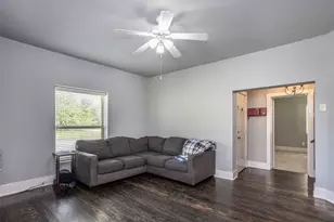 230 E Main St, Lindsay, TX 76250 - Photo 5