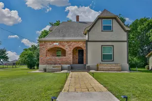 230 E Main St, Lindsay, TX 76250 - Photo 29