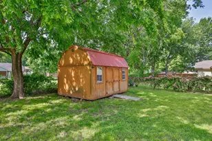 230 E Main St, Lindsay, TX 76250 - Photo 31