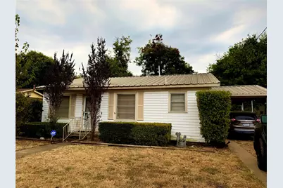 113 Moon Street, Cleburne, TX 76033 - Photo 1