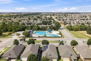 9028 Eastwood Ave, Cross Roads, TX 76227 - Photo 27
