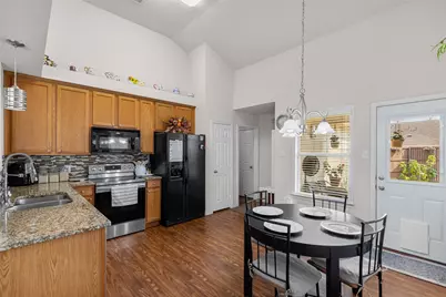 9028 Eastwood Avenue, Cross Roads, TX 76227 - Photo 9
