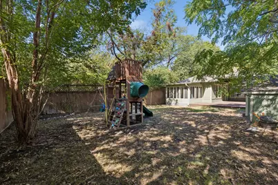 6102 Worth Street, Dallas, TX 75214 - Photo 13