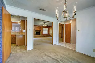 5027 Lacy Ln, Greenville, TX 75402 - Photo 13